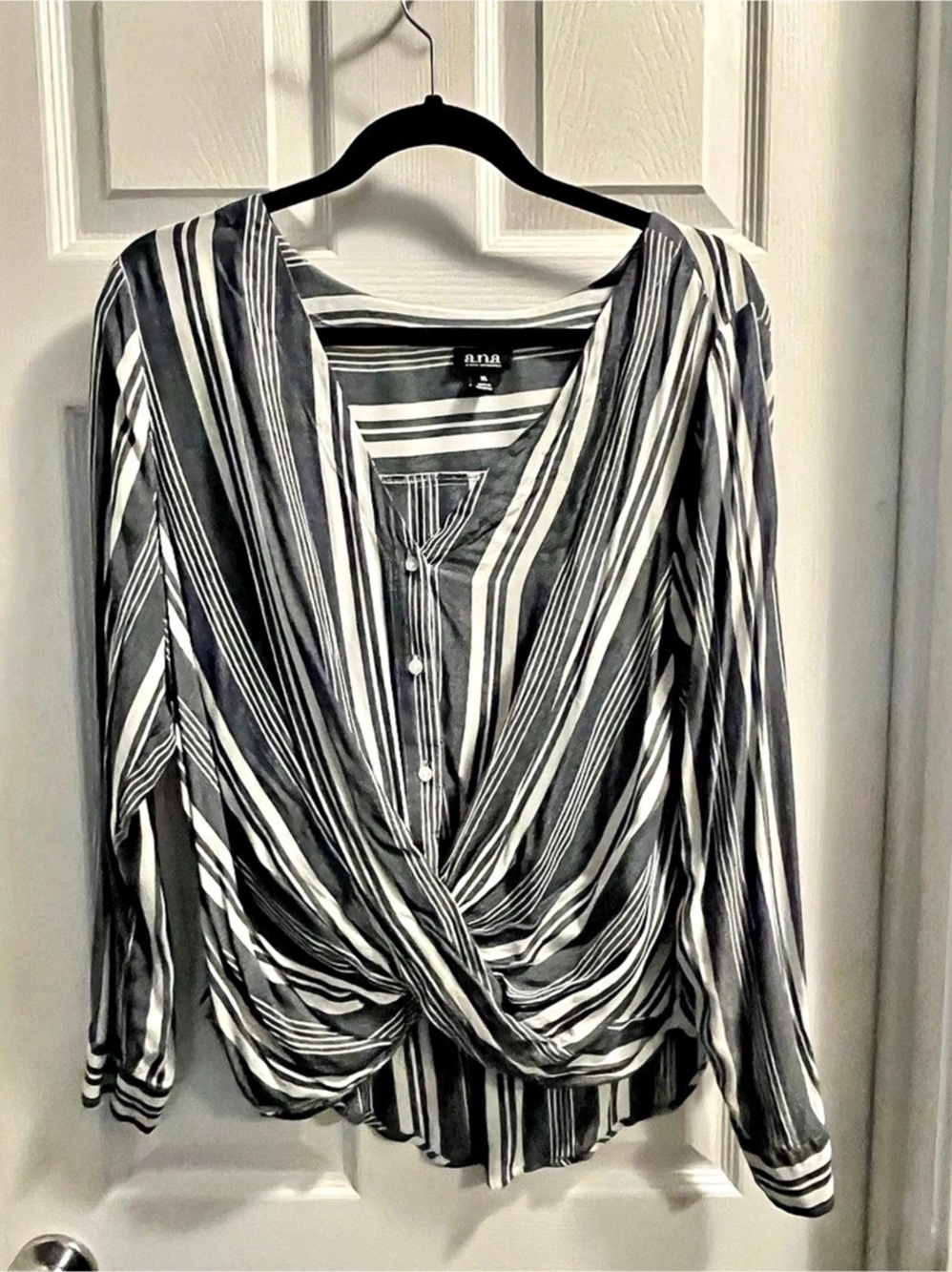 a.n.a Striped Rayon Blouse in Blue & White Size XL